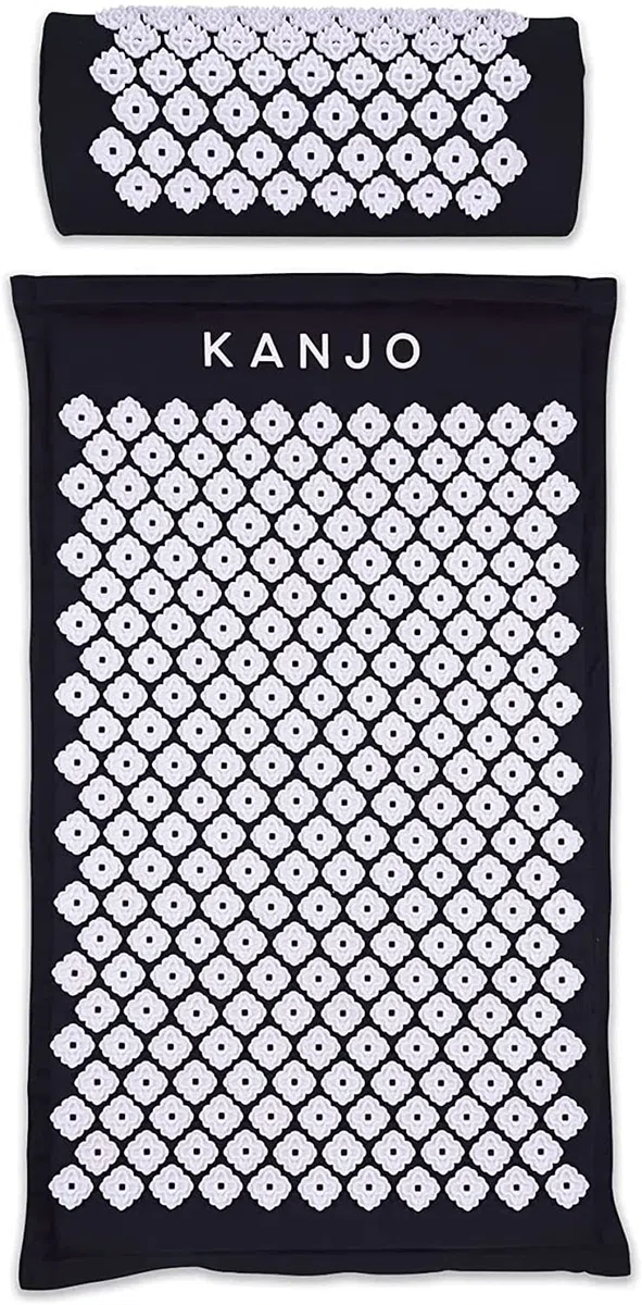 Kanjo Akupressurmatte und Kissen Set zur Linderung von Rückenschmerzen & Nackenschmerzen, mit Druckpunkten zur Linderung von Muskelschmerzen mit Reisetasche - Schwarz