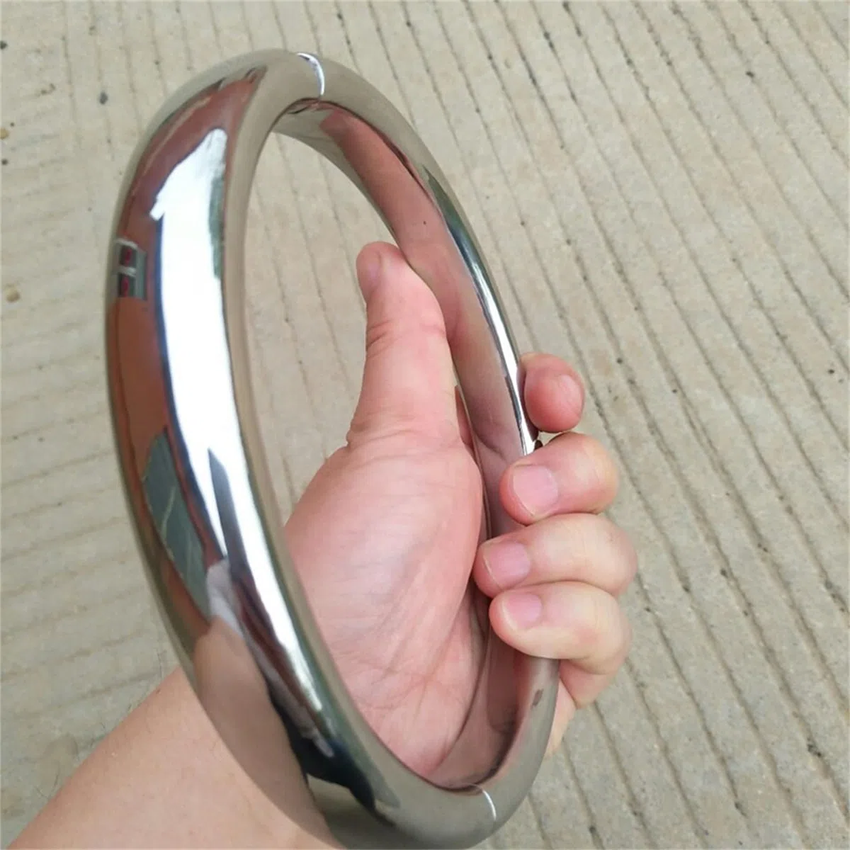 Schwer Halsfessel Edelstahl Sex Halsbänder Abschließbar, Bdsm Metall Collar Halsband Sklaven Kragen Folter SM Bondage Restraint Spiel Fetisch Sexspielzuege für Männer Frauen(A)